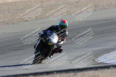 media/Jan-08-2022-SoCal Trackdays (Sat) [[1ec2777125]]/Turn 10 (2pm)/